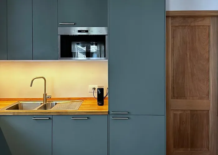 아파트 Au Coeur De 쿠르마예